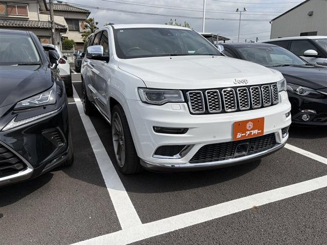 グランドチェロキーサミット 4WD