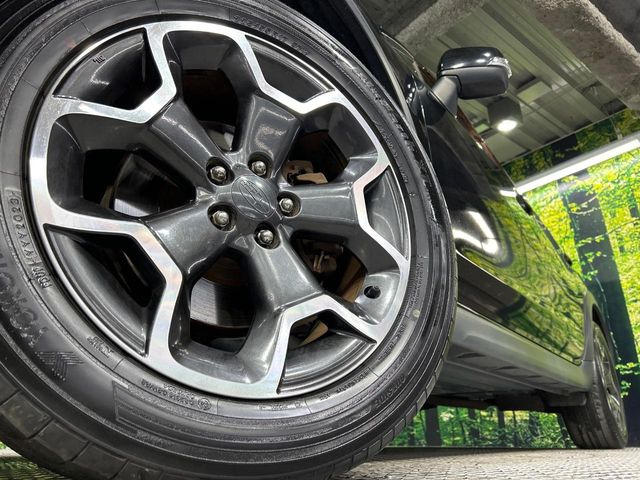 �y����17�C���`�A���~�z�C�[���z�O�ςɃ}�b�`���������A���~�z�C�[���𑕒����Ă���܂��B�e��ЊO�A���~�z�C�[����A�X�^�b�h���X�^�C�����戵�����Ă���܂��B���񂲑��k����������