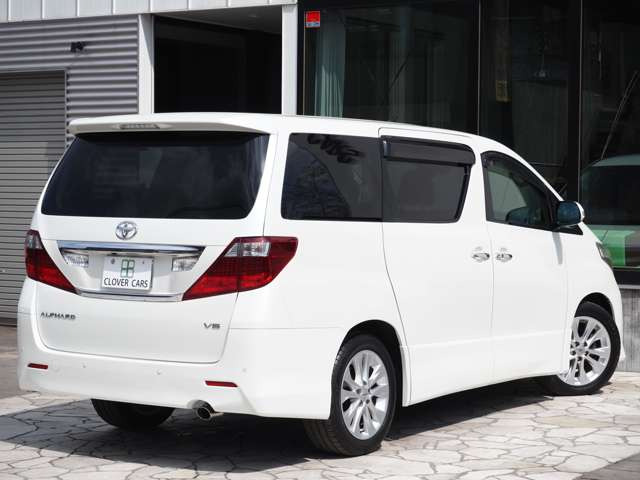 【良質かつ格安のお車をご提供する】が当店の最大のモットー。人と人との出会いを大切に致します。■クローバーカーズ TEL:0078-6002-236942■