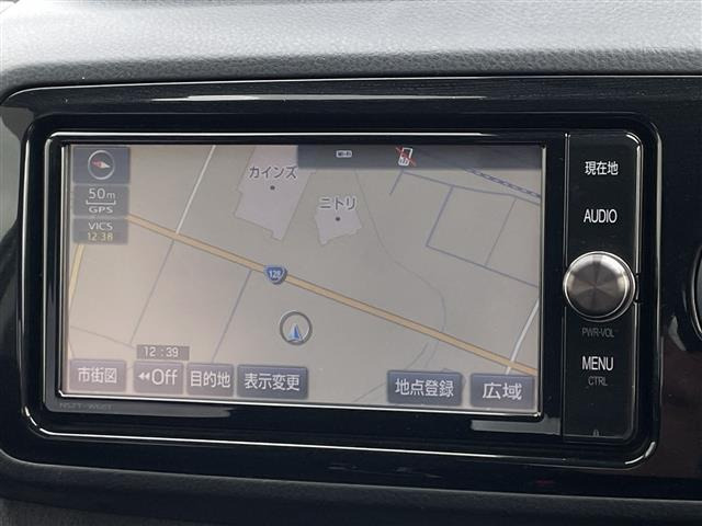 ヴィッツ1.5 ハイブリッド F セーフティ エディション