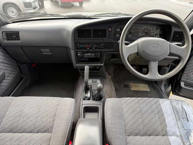 ハイラックス2.4 SSR-X ダブルキャブ ロング ワイド ディーゼル 4WD