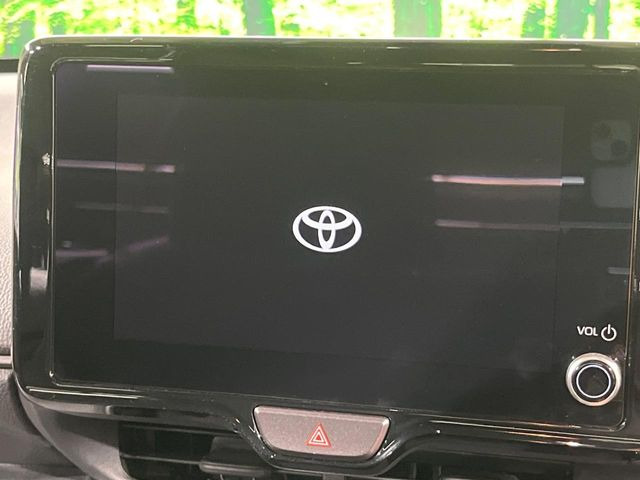 �y8�C���` �f�B�X�v���C�I�[�f�B�I�z���ʂ̃f�B�X�v���C��AppleCarPlay��AndroidAuto�����p�\�B�傫�ȉ�ʂŃX�}�z�i�r�A�v���������p���������܂���