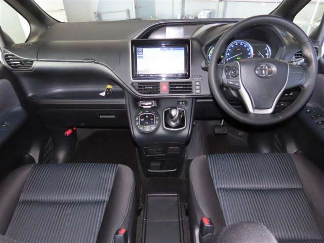 ノア1.8 ハイブリッド Si