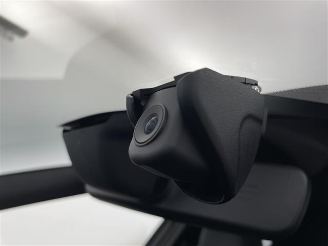 MAZDA3ファストバック2.0 20S Lパッケージ 4WD