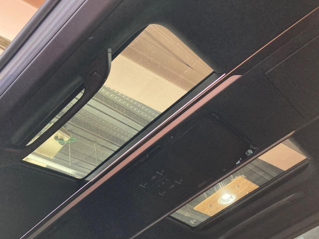 ヴェルファイアハイブリッド 2.5 Z プレミア