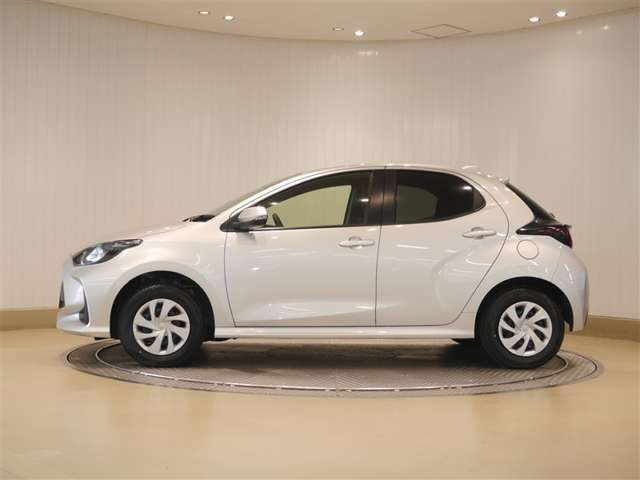 ヤリス1.5 X 4WD