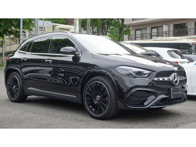 GLAクラスGLA200 d 4マチック アーバン スターズ 4WD