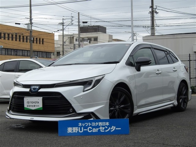 カローラツーリング1.8 ハイブリッド W×B
