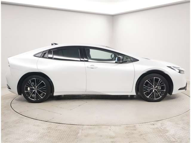 プリウス2.0 Z E-Four 4WD