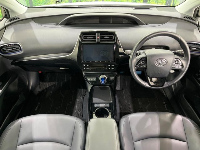 プリウス1.8 A ツーリングセレクション