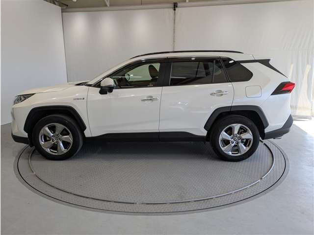 RAV42.5 ハイブリッド G E-Four 4WD