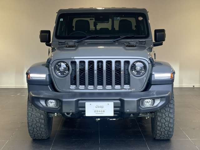 グラディエーター3.6 ルビコン 4WD