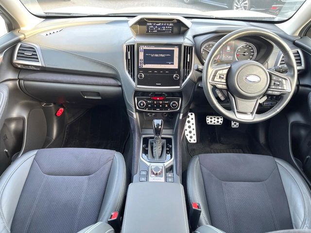 フォレスター1.8 スポーツ 4WD