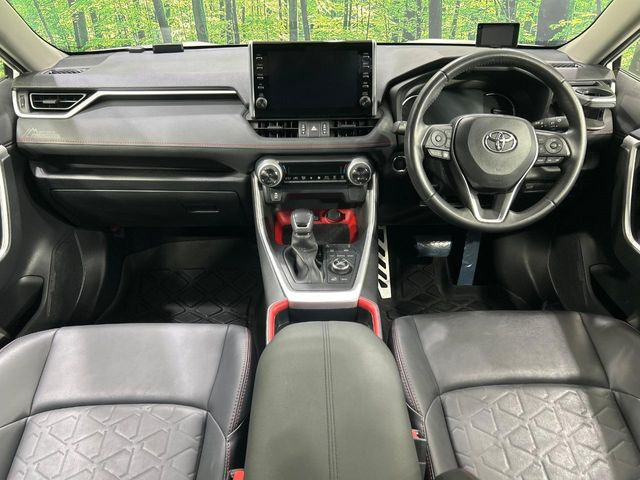 RAV42.0 アドベンチャー オフロードパッケージ 4WD