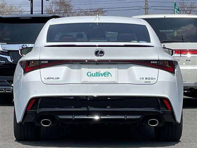 IS300h Fスポーツ 4WD