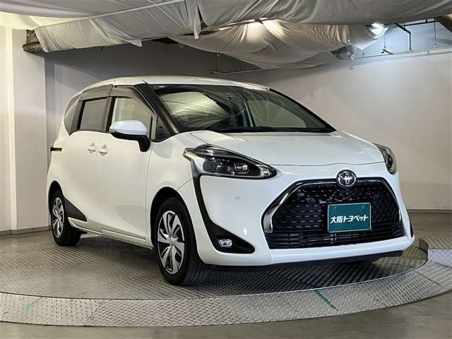 シエンタ1.5 ファンベース G クエロ