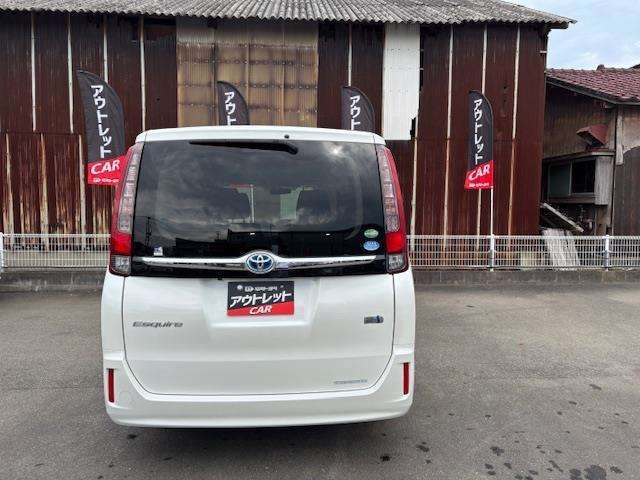 エスクァイアハイブリッド1.8 Gi