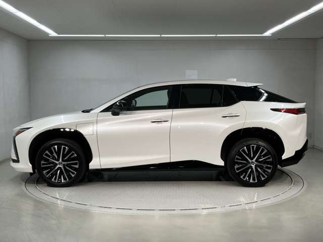 RZ450e バージョンL 4WD