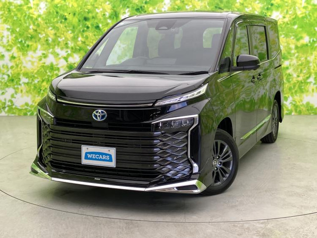 ヴォクシー1.8 ハイブリッド S-Z E-Four 4WD