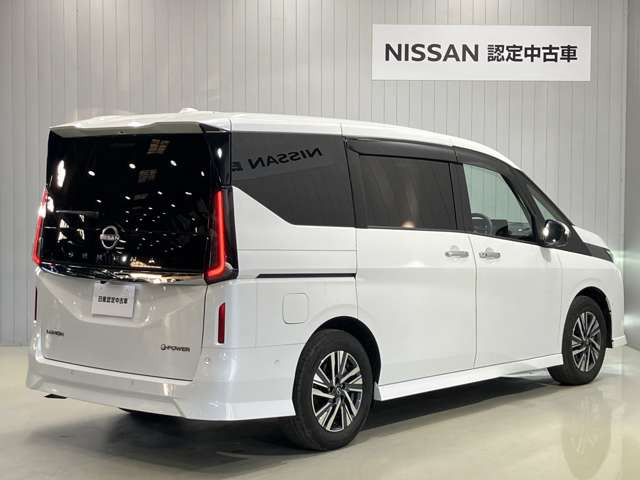 セレナ1.4 e-POWER ルキシオン