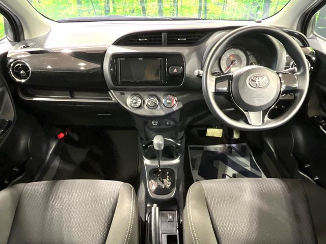 ヴィッツ1.0 F セーフティ エディションIII