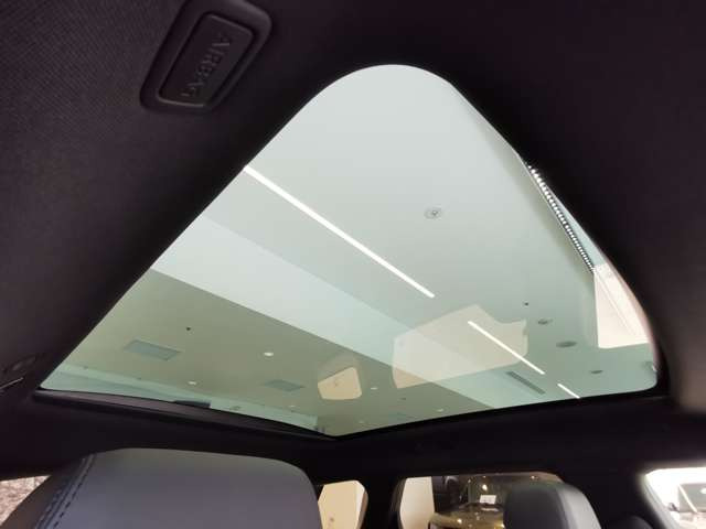 レンジローバーイヴォークダイナミック HSE 1.5L P300e PHEV 4WD