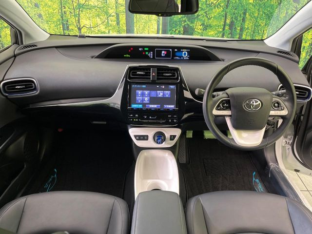 プリウス1.8 A ツーリングセレクション