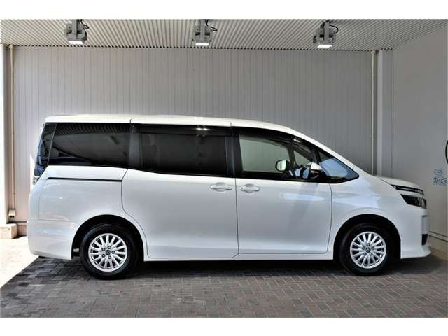 ヴォクシー2.0 X