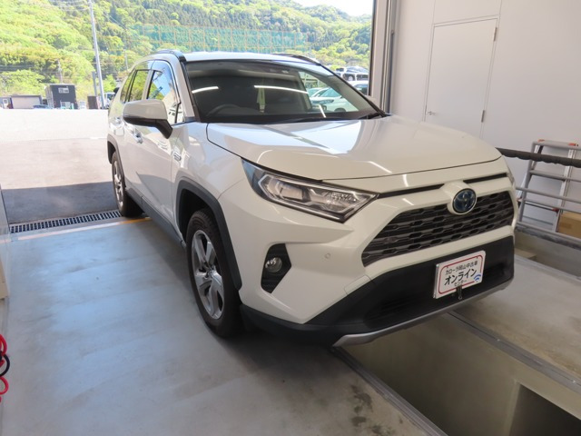 RAV42.5 ハイブリッド G E-Four 4WD