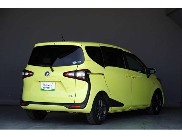 シエンタハイブリッド 1.5 X