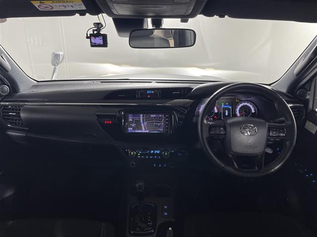 ハイラックス2.4 Z ブラック ラリー エディション ディーゼル 4WD