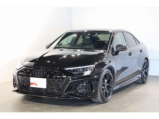 RS3セダン2.5 4WD