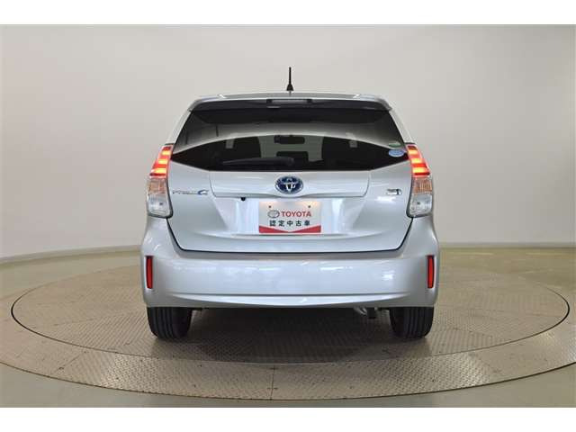 プリウスα1.8 S チューンブラックII