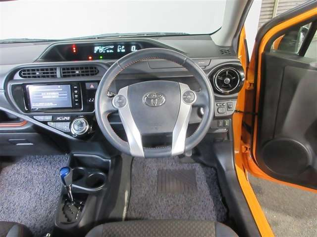 アクア1.5 X-URBAN