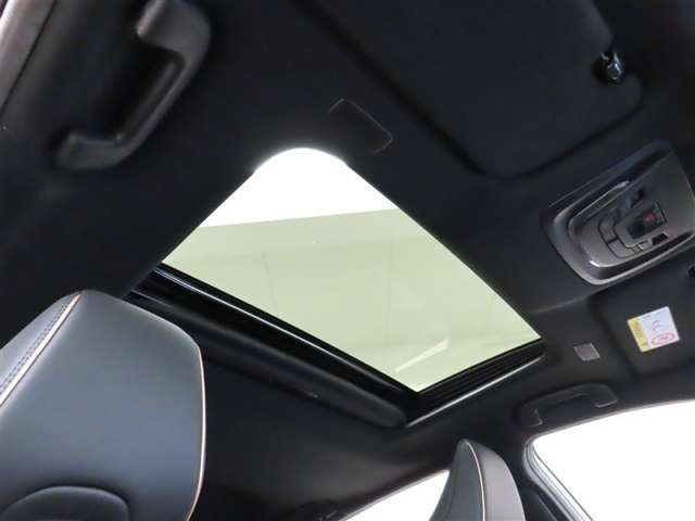 クラウンクロスオーバー2.4 RS アドバンスト E-Four advanced 4WD