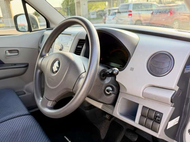 �x�����z�����x����������΁A����ȊO�̔�p�͊|����܂���̂ŁA�����S�������B�������]�i���o�[�Ȃǂ��q�l�̗v�]�Ɋ�Â��I�v�V�������̔�p�͕ʓr�K�v�ƂȂ�܂��B�ڍׂɊւ��Ă͂��₢�������������B