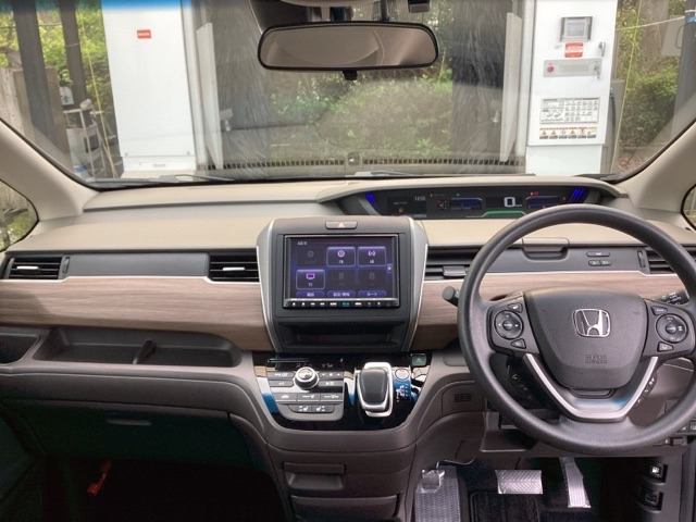 フリード+1.5 ハイブリッド G