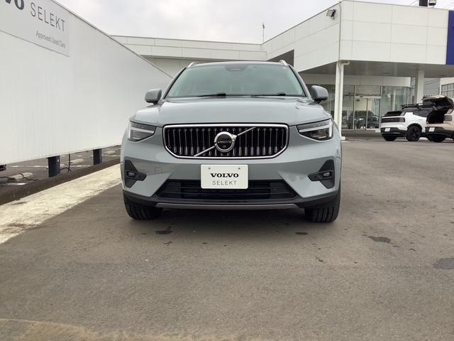 XC40ウルトラ B4 AWD 4WD