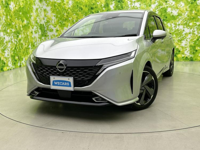 ノートオーラ1.2 G FOUR レザーエディション 4WD