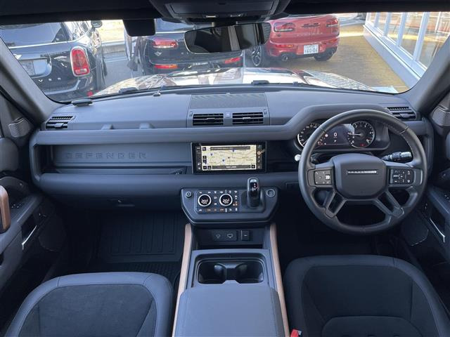 ディフェンダー