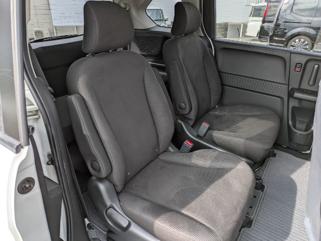 フリード1.5 G ジャストセレクション