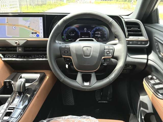 クラウンスポーツ2.5 Z E-Four 4WD