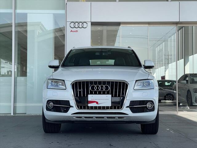 Q52.0 TFSI クワトロ 4WD