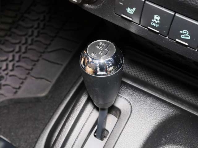 ラングラーアンリミテッド トレイルエディションII 4WD