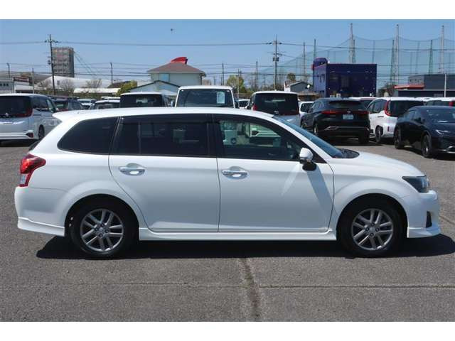 カローラフィールダー1.5 G エアロツアラー