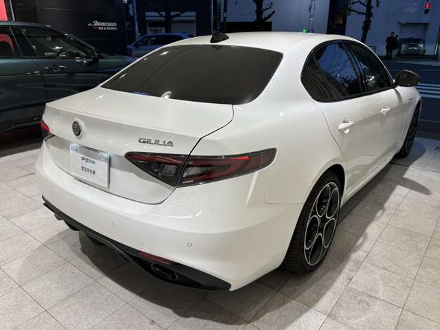 ジュリア2.0 ターボ ヴェローチェ