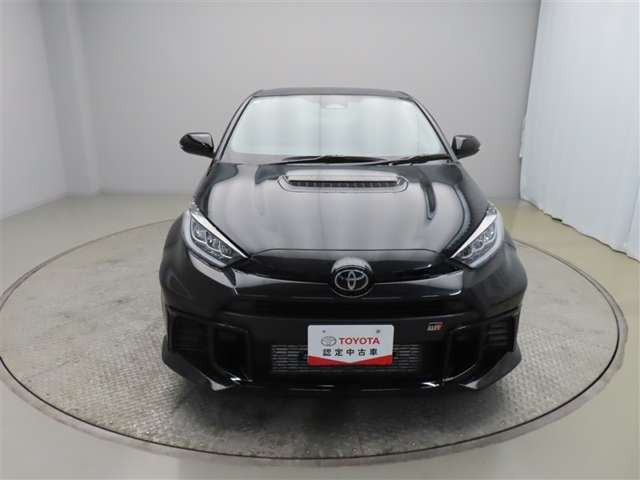 GRヤリス1.6 RZ ハイ パフォーマンス + エアロ パフォーマンス パッケージ GR-DAT 4WD