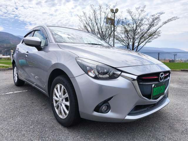 デミオ1.5 XD ツーリング 4WD