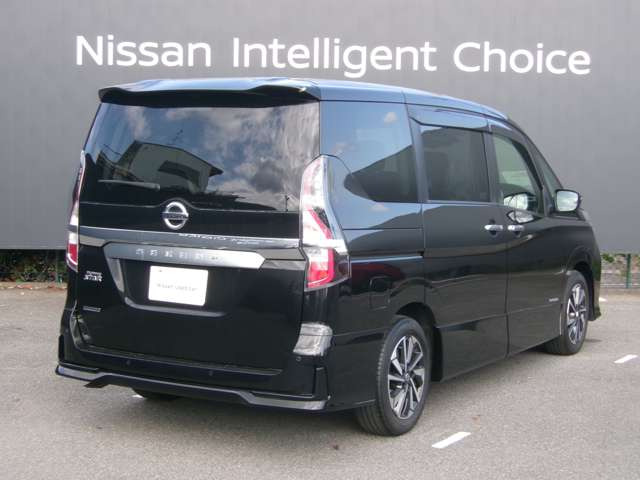 セレナ2.0 ハイウェイスターV