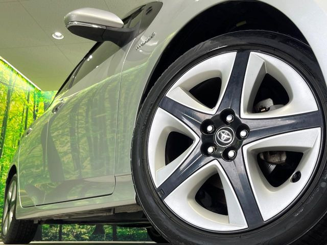 �y����17�C���`�A���~�z�C�[���z�O�ςɃ}�b�`���������A���~�z�C�[���𑕒����Ă���܂��B�e��ЊO�A���~�z�C�[����A�X�^�b�h���X�^�C�����戵�����Ă���܂��B���񂲑��k����������